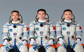 الصين تكشف النقاب عن طاقم "شنتشو-17" لمهمة محطة الفضاء 