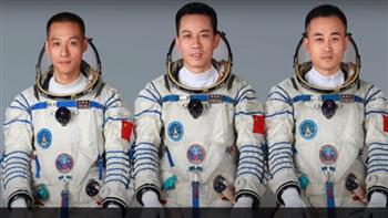 الصين ترسل 3 رواد فضاء إلى محطتها الفضائية 
