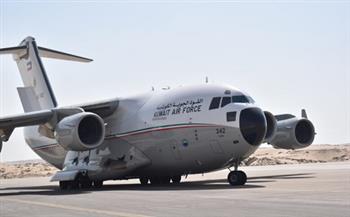 مطار العريش يستقبل طائرة مساعدات كويتية لنقلها إلى قطاع غزة