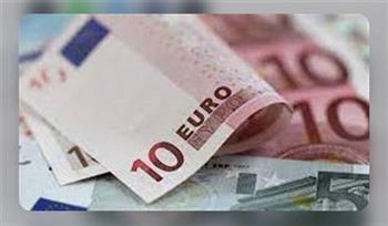  سعر اليورو أمام الجنيه خلال منتصف تعاملات اليوم الجمعة