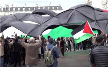 "من باريس لغزة نحن معكم" هتاف الآلاف في العاصمة الفرنسية تضامنا مع الشعب الفلسطيني