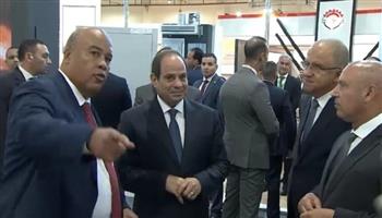 أيمن العشري أمام الرئيس عبد الفتاح السيسي:  قريبًا تصنيع مصري 100% للفلنكات 