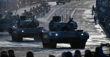 الجارديان: بداية انهيار الدعم الغربي لأوكرانيا في ظل احتدام الصراع المسلح 