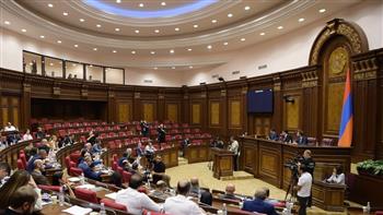 البرلمان الأرميني يصادق على اتفاقية روما للمحكمة الجنائية الدولية وسط رفض المعارضة 