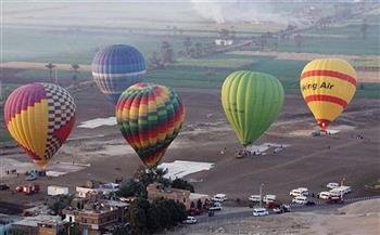 رحلات البالون تحقق أعلى معدلاتها في سماء الأقصر بأكثر من 75 رحلة و 1700 سائح 