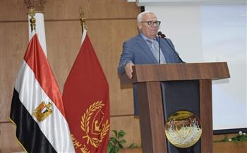 محافظ بورسعيد يترأس اجتماع اللجنة الاستشارية للسلامة 