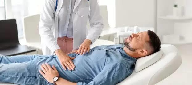 كيف تحدث قرحة المعدة؟