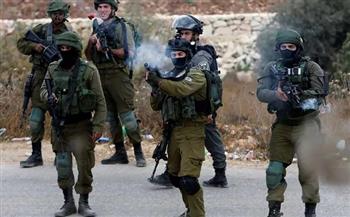 إصابة فلسطيني بالرصاص والعشرات بالاختناق خلال مواجهات مع قوات الاحتلال