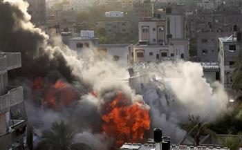 دمار هائل بمبنى في تل أبيب جراء هجوم صاروخي فلسطيني