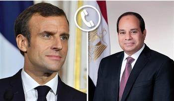 الرئيس السيسي يبحث هاتفيا مع نظيره الفرنسي وقف التصعيد في غزة