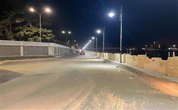 محافظ بورسعيد: تواصل العمل في تطوير وإنارة شارع «قبلي قناة الاتصال»