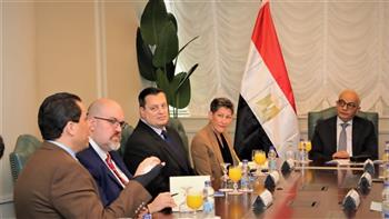 وزير التعليم يشيد بحصول 500 طالب مصري على الدرجات النهائية في اختبارات ACT