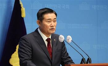 وزير الدفاع الكورى الجديد يدعو إلى اتخاذ موقف استعداد صارم ضد كوريا الشمالية