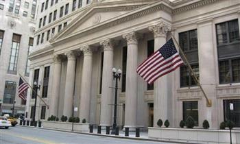 الفيدرالي الأمريكي يقرر تثبيت أسعار الفائدة عند مستويات 5.25 و 5.50%