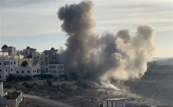 الاحتلال الإسرائيلي يُفجر منزلي مُعتقلين جنوب الضفة الغربية