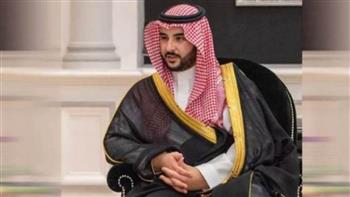 وزير الدفاع السعودي يبحث مع نظيره اليوناني التعاون العسكري