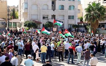 مظاهرة في جرش تنديدا بجرائم الاحتلال الإسرائيلي الوحشية في قطاع غزة