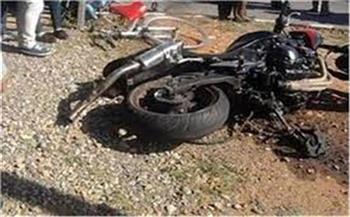 بالأسماء.. إصابة 3 أشخاص في انقلاب دراجة نارية على طريق بني سويف 