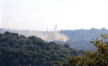 الجيش الإسرائيلي يهاجم منصات إطلاق صواريخ جنوبي لبنان