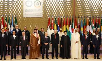 أيمن الرقب: القمة العربية الإسلامية وجهت رسالة قوية للعالم عن الاحتلال الإسرائيلي