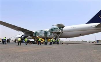 مطار العريش يستقبل طائرة مساعدات سعودية تمهيدا لنقلها إلى قطاع غزة