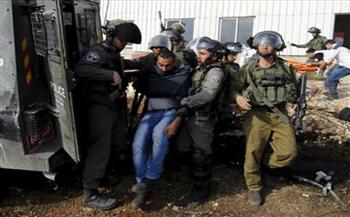 الاحتلال الإسرائيلي يعتقل 24 فلسطينيًا من أنحاء الضفة الغربية 