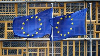 بلومبرج: الاتحاد الأوروبي يستهدف الصادرات الرئيسية الروسية في عقوبات جديدة 
