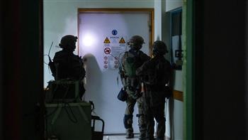 «سى إن إن»: إسرائيل نقلت أسلحة إلى مستشفى الشفاء قبل وصول الصحفيين