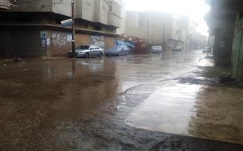 سقوط أمطار غزيرة بدمياط .. ورفع حالة الطواريء بكافة المرافق الخدمية