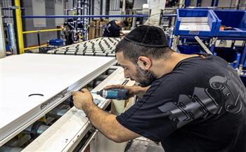 الاقتصاد الإسرائيلي يحاول التأقلم مع تبعات النزاعٍ غير المسبوق 
