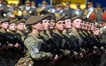 بسبب حاجة الجيش فى مواجهة روسيا.. الأوكرانيات جاهزات لحمل السلاح