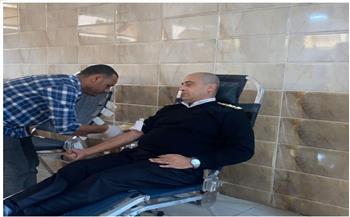 رجال أمن القاهرة ينظمون حملة للتبرع بالدم 