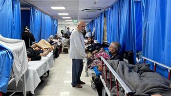 اتحاد الصليب والهلال الأحمر: إجلاء 90% من مرضى وجرحى مستشفى "الشفاء" بقطاع غزة