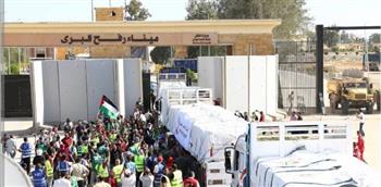مؤسسة حياة كريمة تطلق 100 شاحنة جديدة لأهالي غزة 