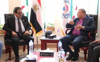 رئيس الطائفة الإنجيلية بمصر يستقبل المرشح الرئاسي فريد زهران