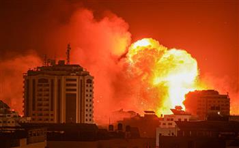 غارات إسرائيلية عنيفة ومكثفة على قطاع غزة
