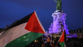 2000 متظاهر في باريس يطالبون بوقف إطلاق النار في غزة