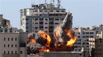 القوات الإسرائيلية تقصف عددا من المكاتب الصحفية في غزة