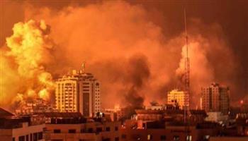 التفاصيل الكاملة للقصف الإسرائيل لمدخل مُستشفى وقافلة جرحى في غزة