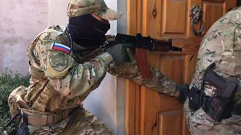 الأمن الروسي يقبض على عميل أوكراني بتهمة التجسس على منشآت عسكرية في القرم   