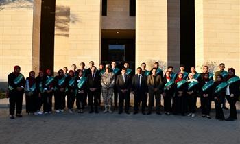 وزير الرياضة يستقبل طلاب جامعة المنوفية المشاركين في زيارة مدينة المعرفة بالعاصمة الإدارية