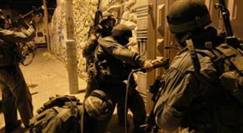 الاحتلال الإسرائيلي يعتقل 41 فلسطينيًا من الضفة الغربية