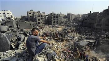 «الجارديان»: حرمان سكان غزة من المياه ينذر بكارثة إنسانية