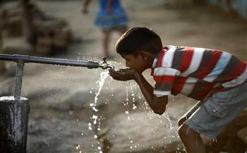مسؤول فلسطيني يكشف عن كارثة تخص المياه الصالحة للشرب في غزة