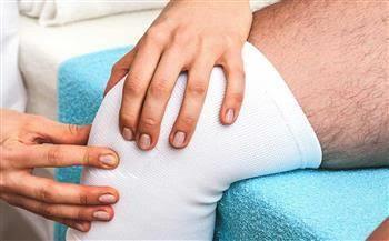 أعراض الإصابة بالغضروف الهلالي للركبة