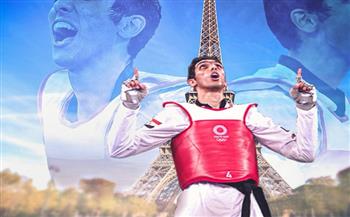 سيف عيسى يحتفل بتأهله إلى الأولمبياد على طريقته الخاصة