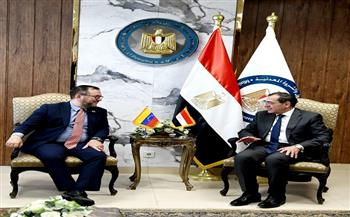 مصر وفنزويلا تتفقان على تكوين فريق عمل مشترك لوضع خارطة طريق للتعاون