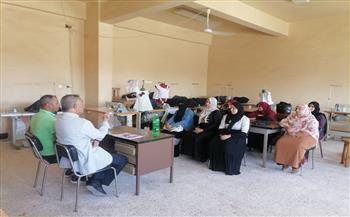 وزارة العمل: برنامج لتدريب فتيات شمال سيناء على " التفصيل والخياطة"   