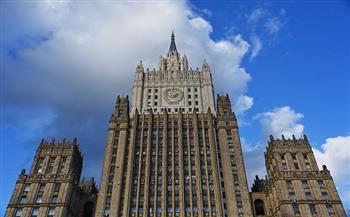 الخارجية الروسية: يتعين على واشنطن تحمل مسؤولية تزويد أوكرانيا بالأسلحة