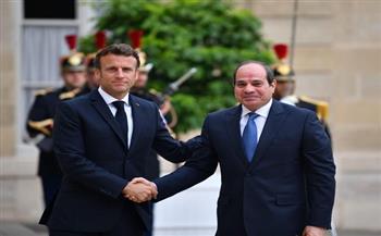 الرئيس السيسي يبحث مع نظيره الفرنسي تطورات الأوضاع غي غزة